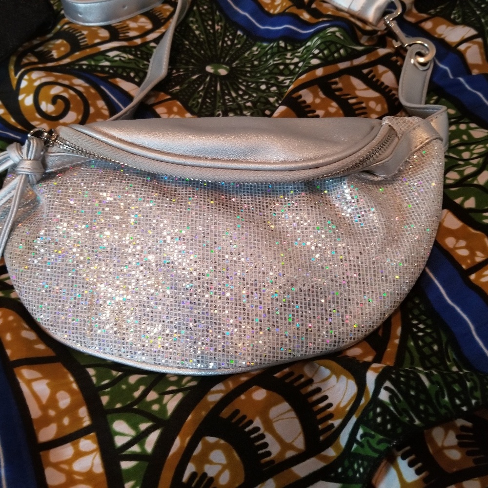 Fanny pack